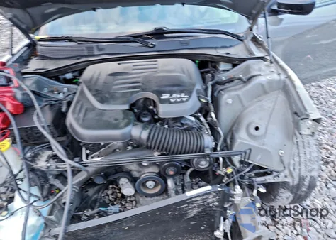 2017 Dodge Charger Sxt z USA, uszkodzony, nr VIN 2C3CDXHG2HH667465